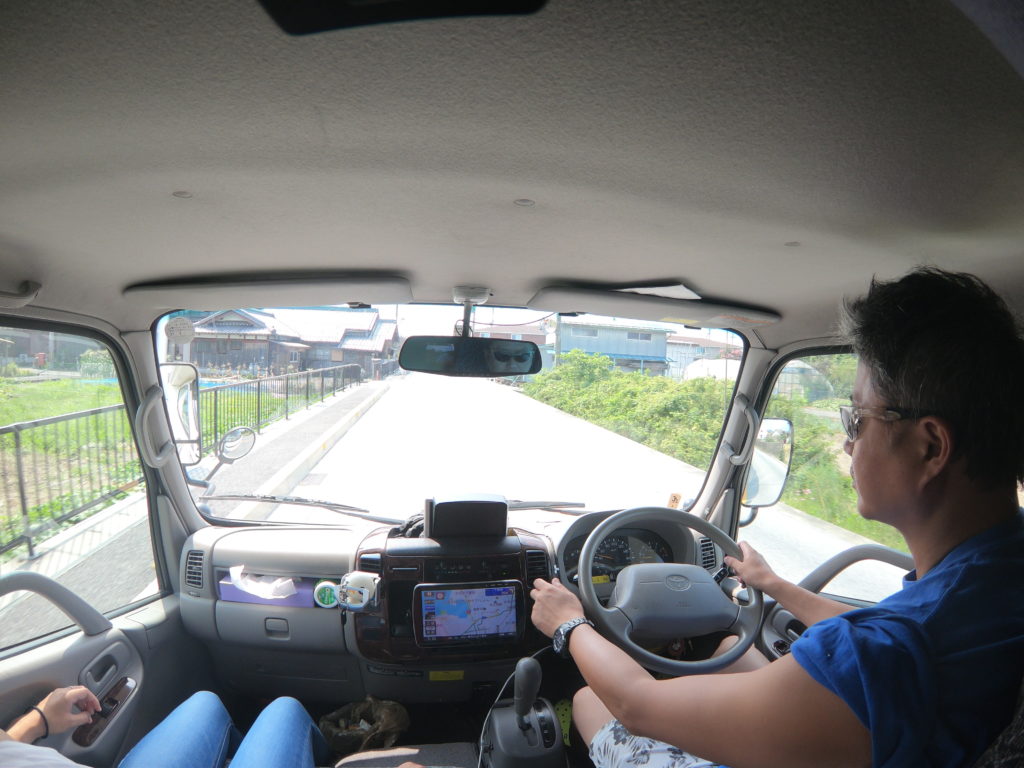 車中泊否定派の声まとめ 中古キャンピングカーで日本一周している夫婦 ガタガタgogo